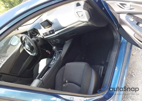 2018 Mazda Mazda3 Sport из США, поврежденный, VIN 3MZBN1U72JM216774